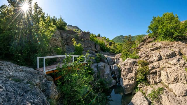 Озеро Панагия и Арпатские водопады — панорама