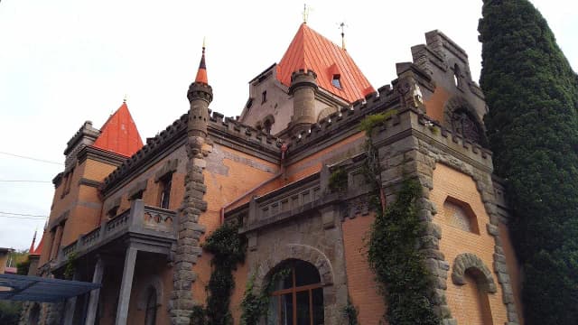 Дворец княгини Гагариной — окрестности