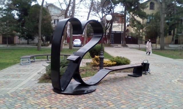 Фонтан Сердце влюбленных