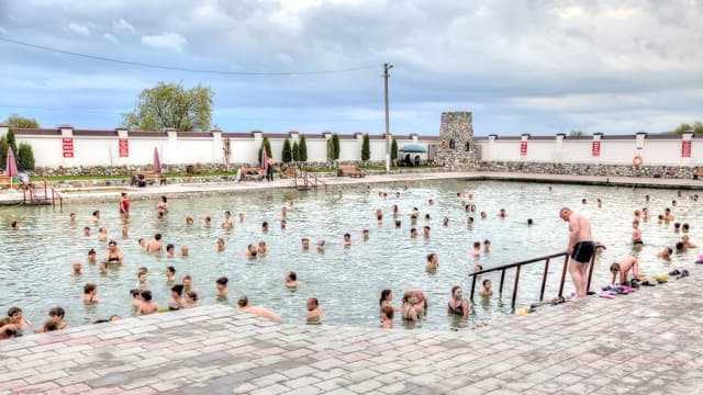 Аушигерские термальные источники — панорама