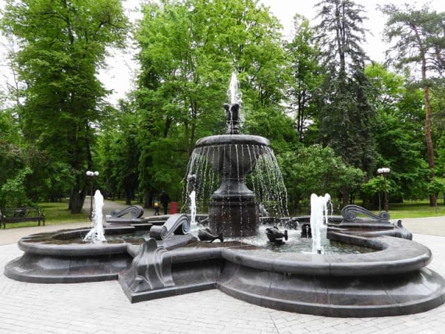 Атажукинский сад (Парк Нальчика) — панорама