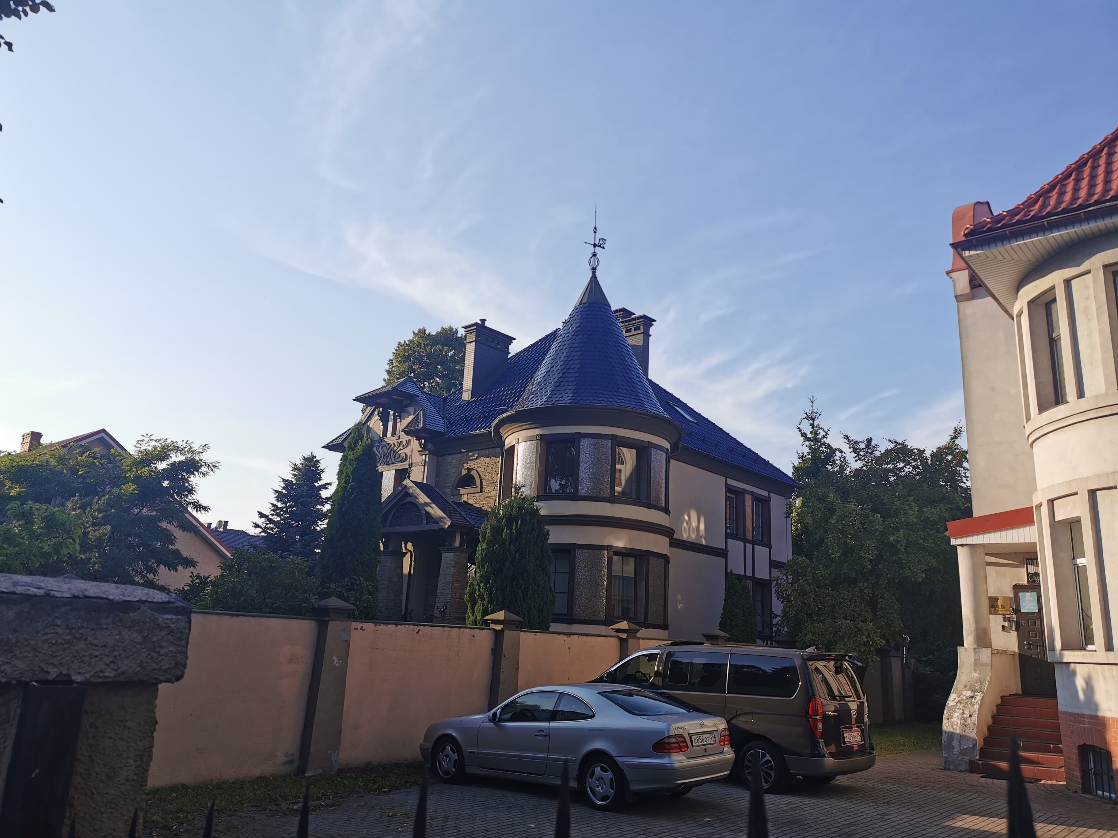 Вилла Арон