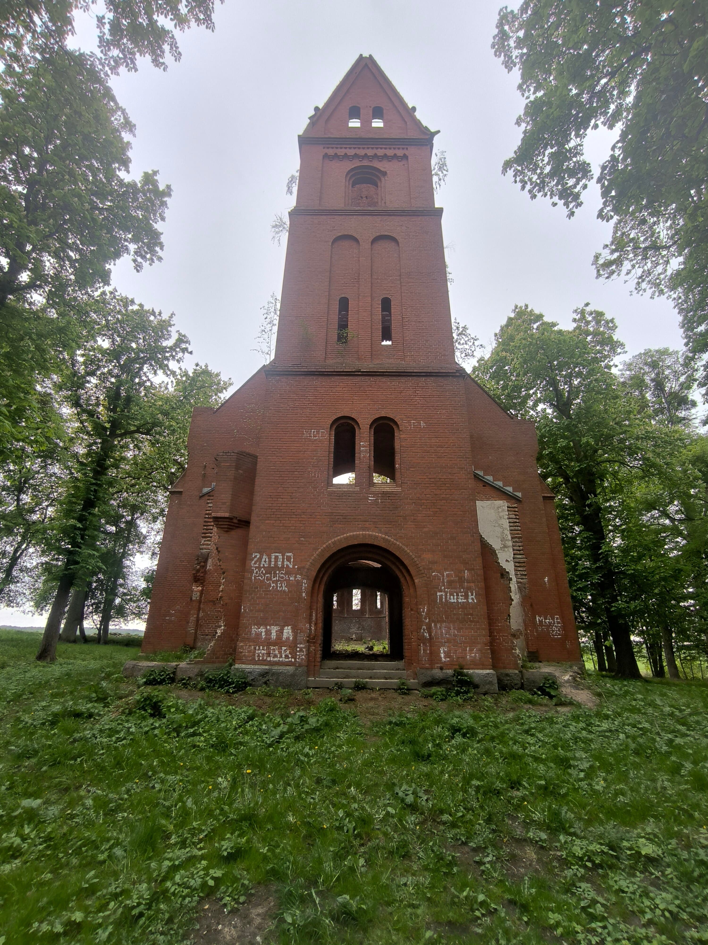 Кирха Обелишкена