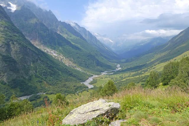 Ущелье Домбай-Ульген — панорама