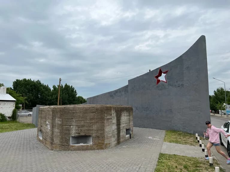 Долговременная огневая точка