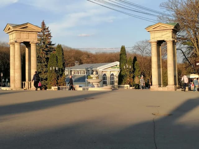 Театральная площадь в Ессентуках — Ессентуки, главное фото
