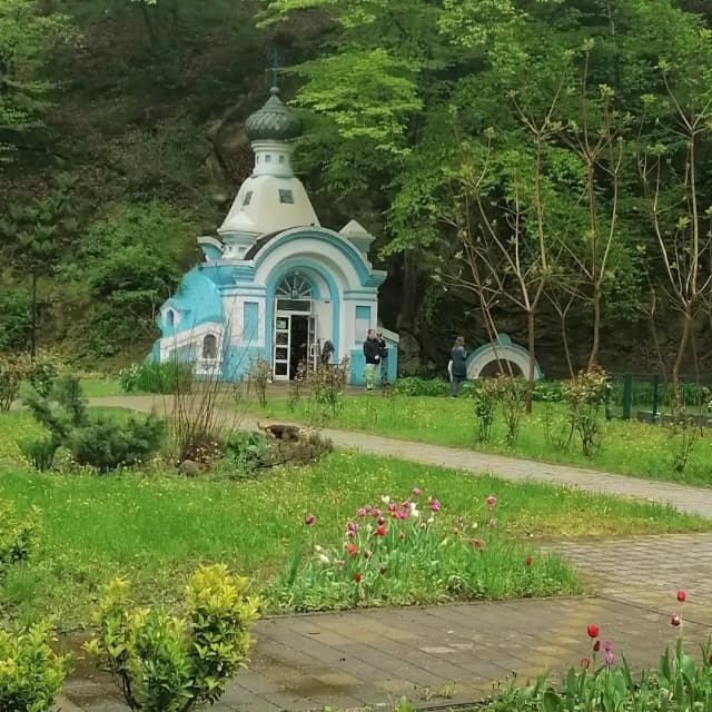 Минеральная поляна