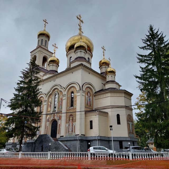 Храм Кирилла и Мефодия