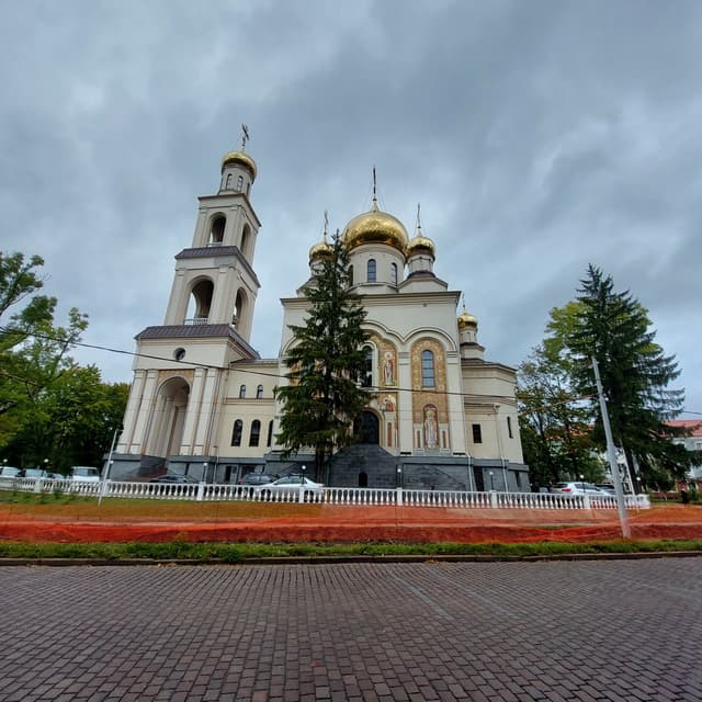 Храм Кирилла и Мефодия