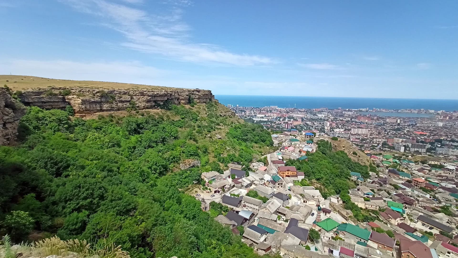 Гора Мыс Сарияр