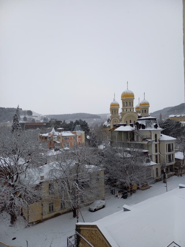 КМВ Тур