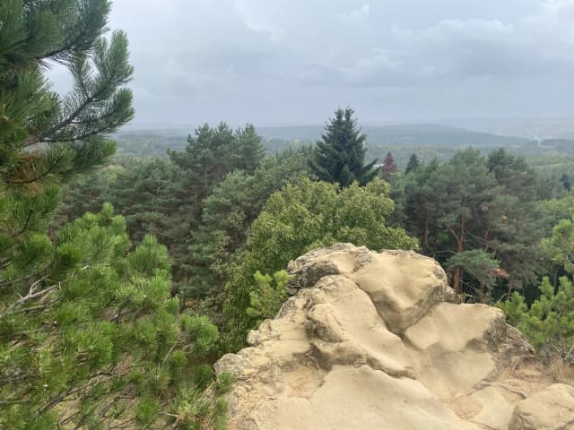 Серые камни — панорама