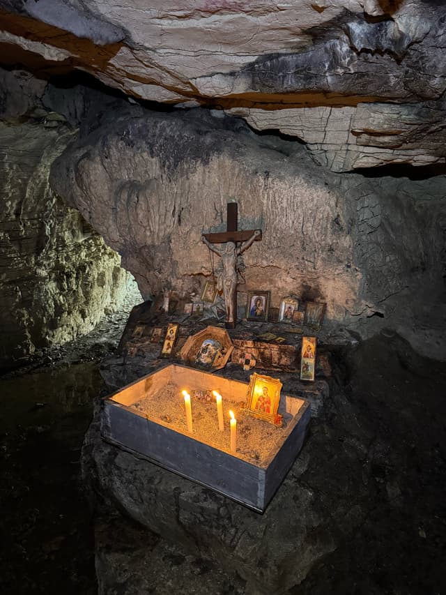 Широкопокосская пещера