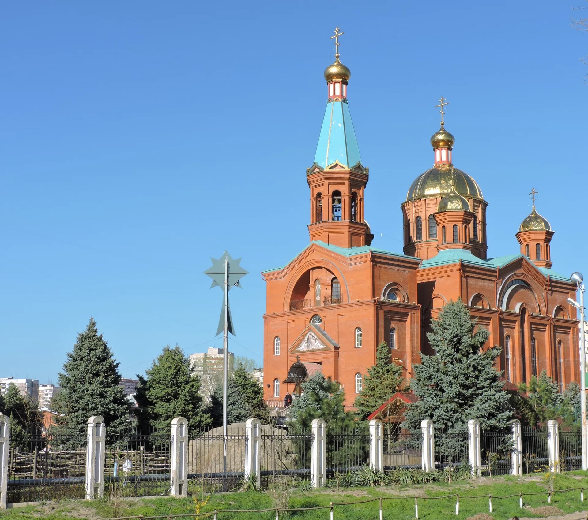 Храм Рождества Христова