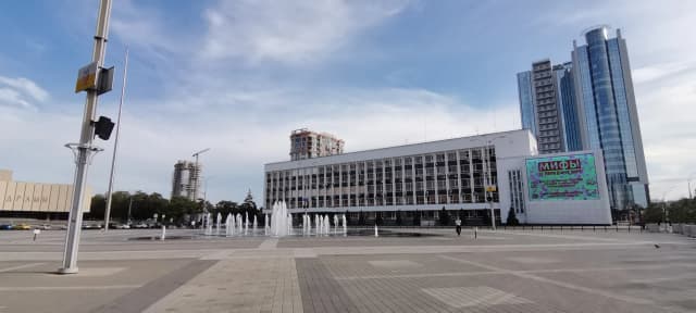 Поющий фонтан Театральный