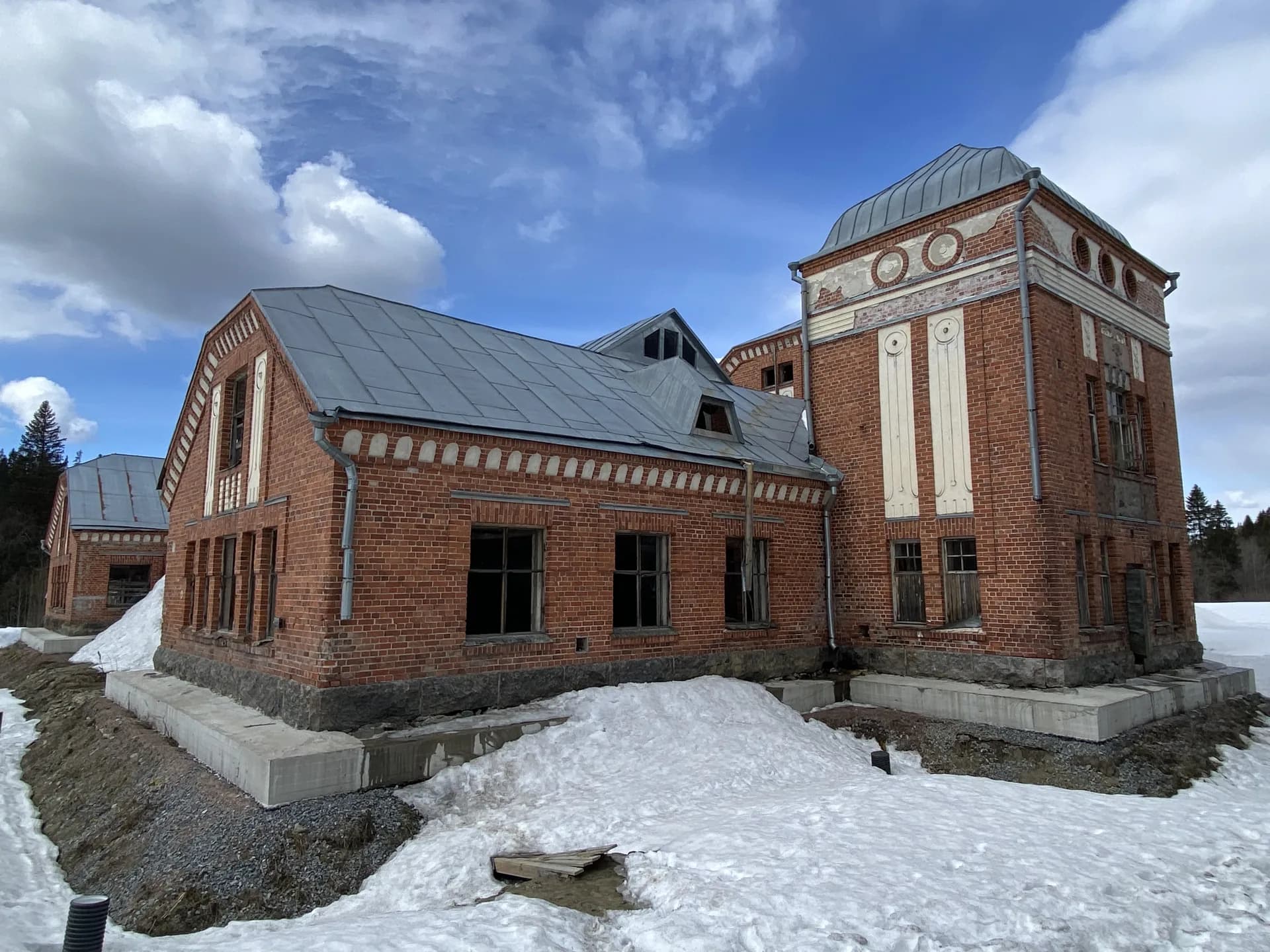 Усадьба Раухала