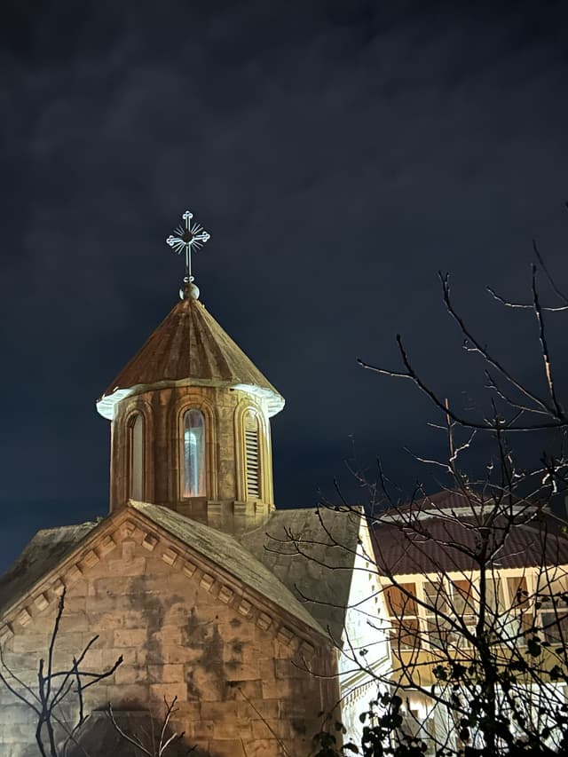 Армянская Апостольская церковь