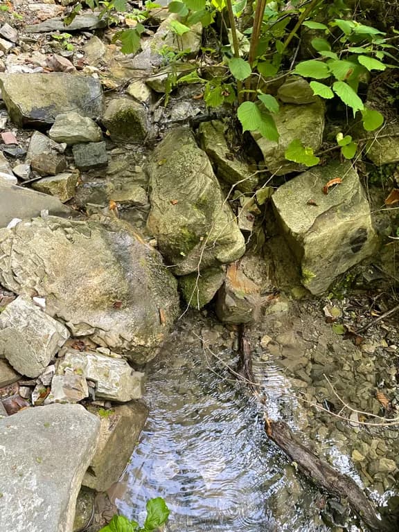 Каскад карстовых водопадов