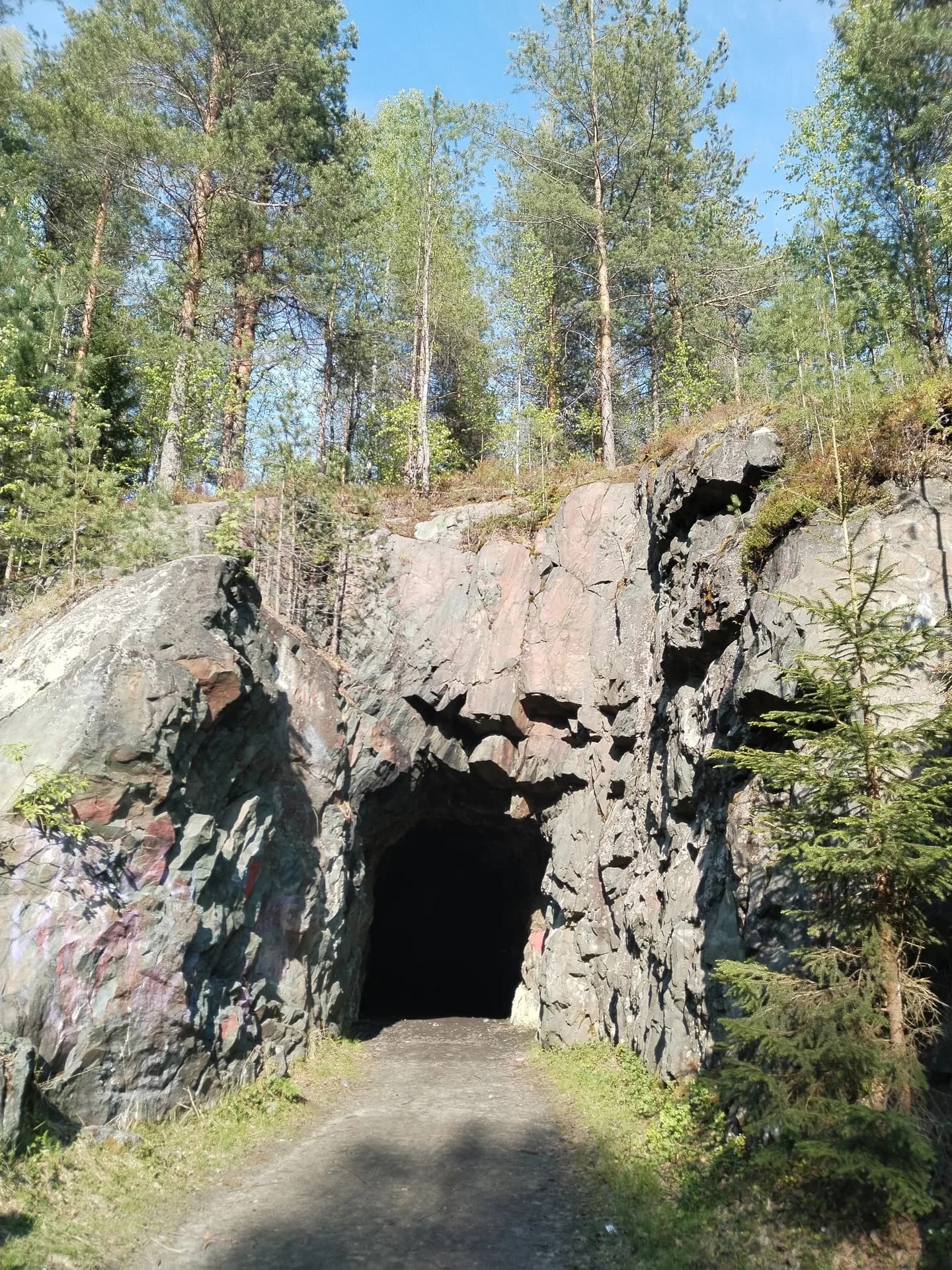 Пещера