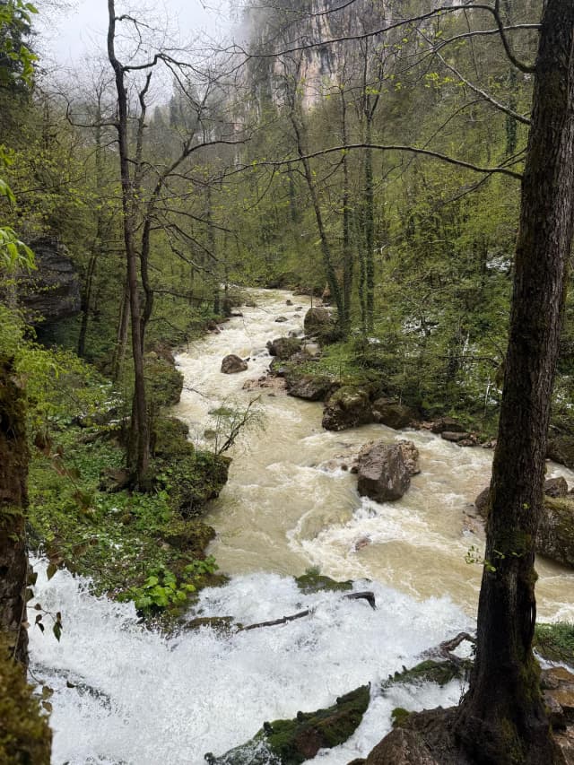 Водопад Исиченко