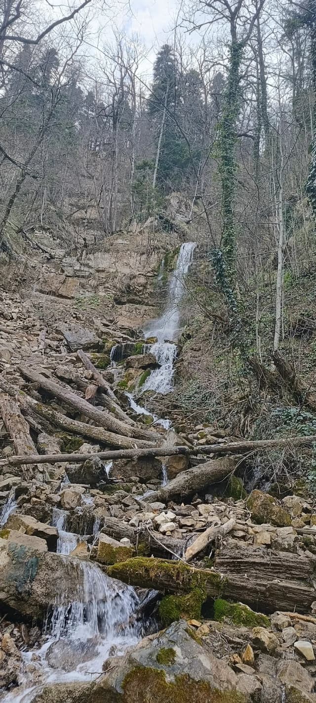 Водопад Лунный