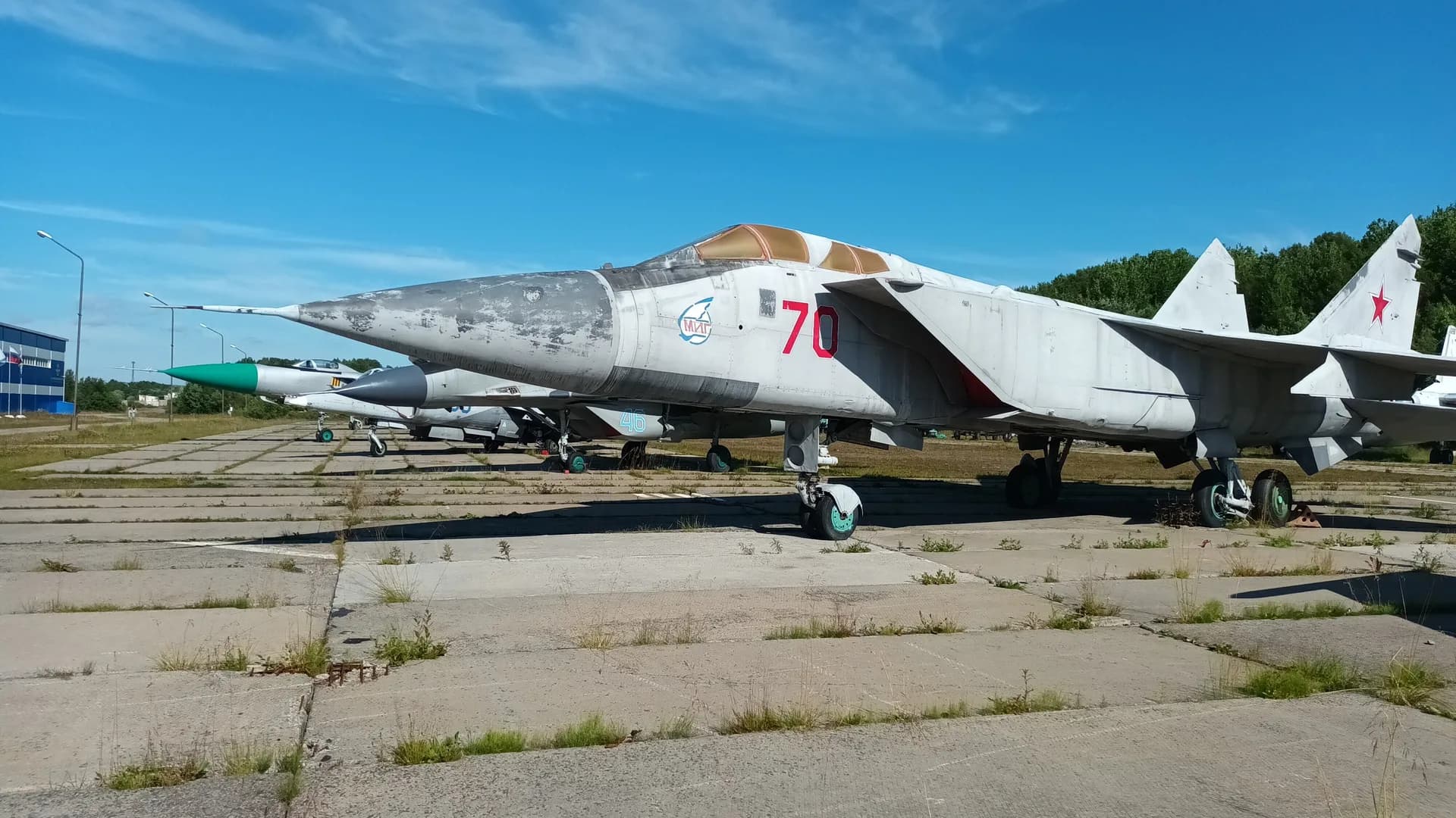 Ангар авиационной техники Музея ВВС СФ