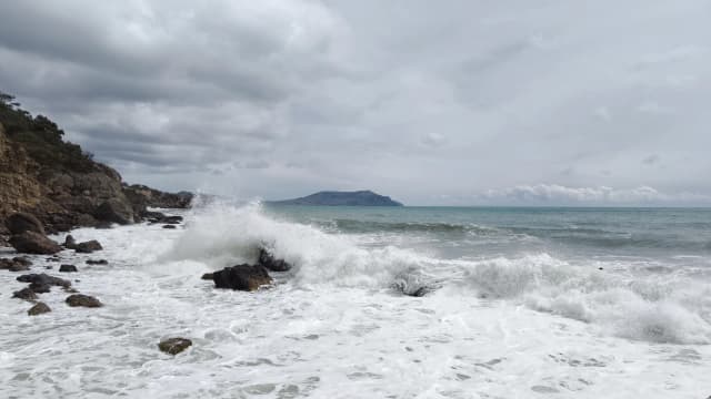 Камень Сундукова
