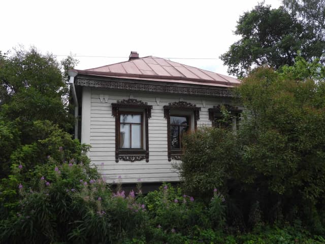 Дом Лебедевых