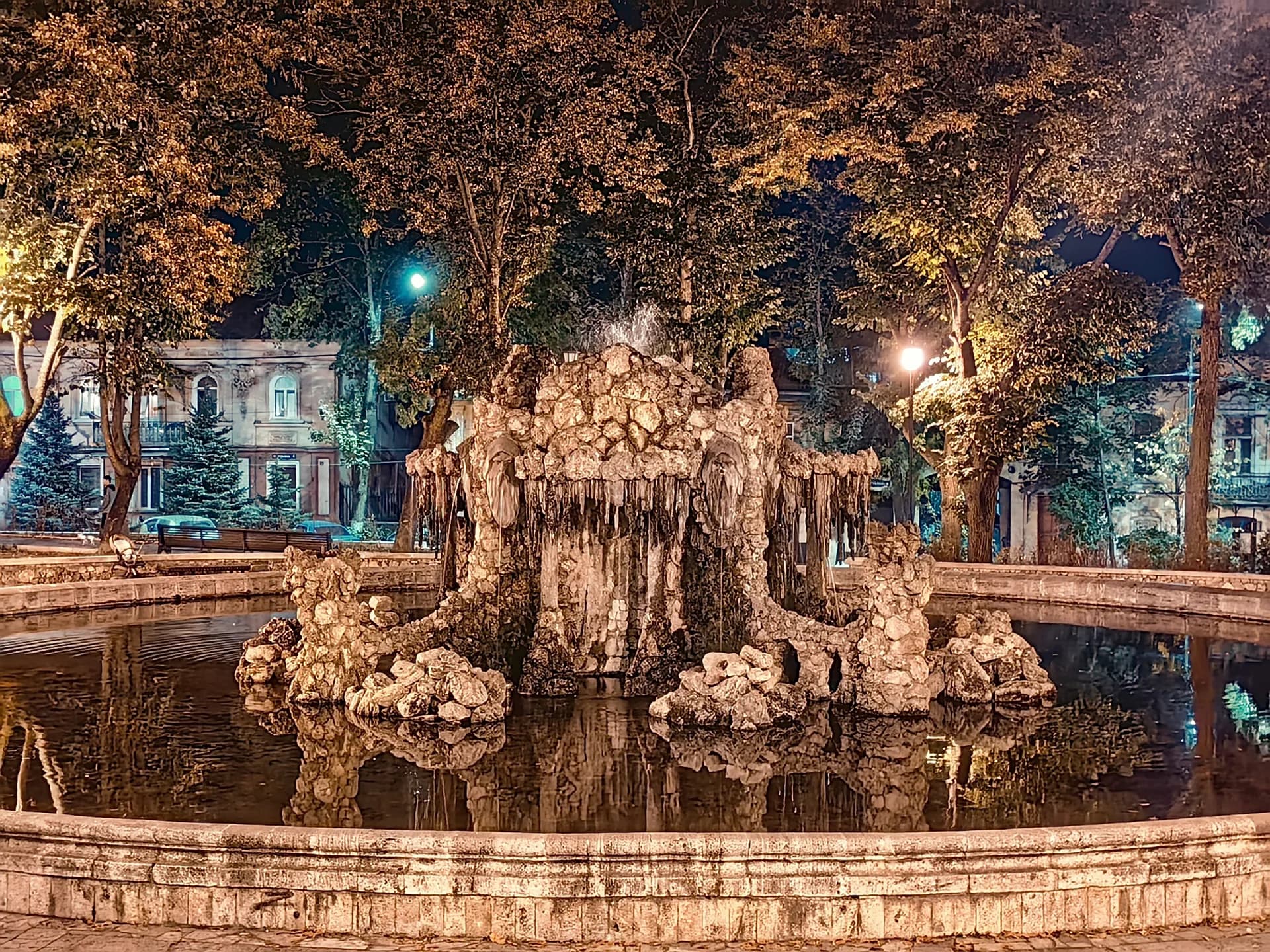Фонтан «Гномы»