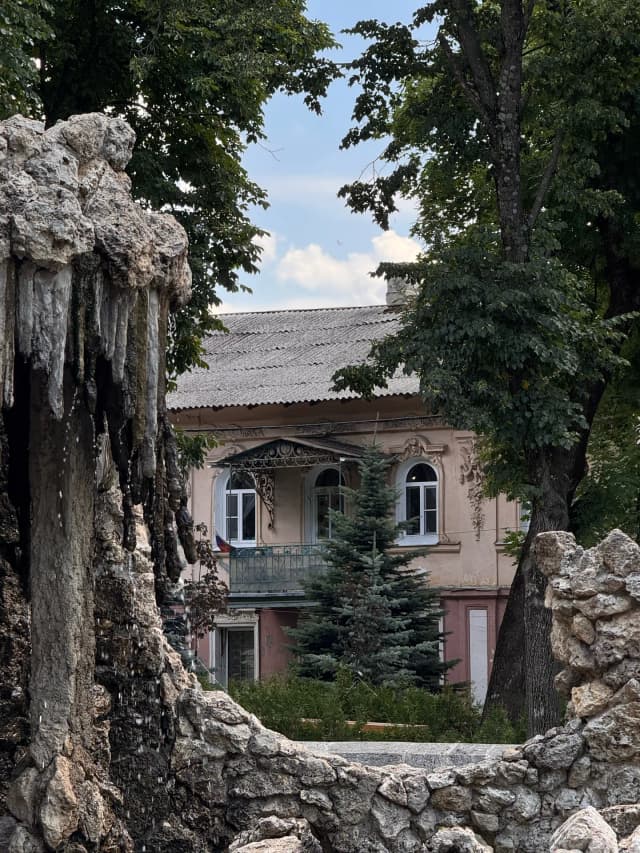Фонтан «Гномы»