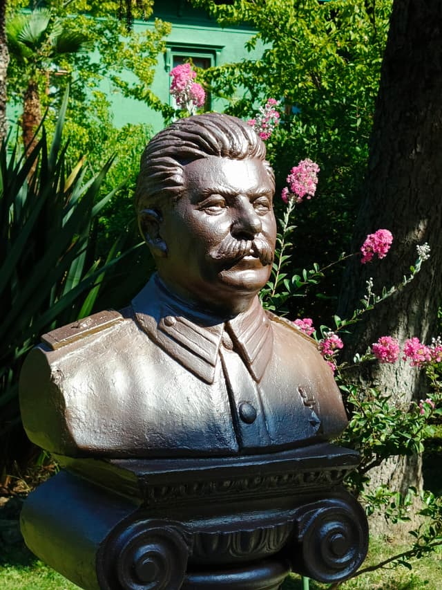 Дача И. В. Сталина