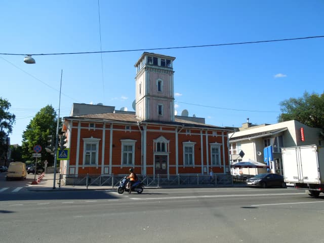 Пожарное депо с каланчой