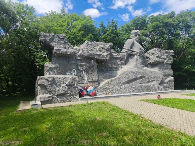 Мемориальный комплекс Холодный родник