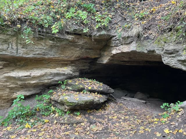 Пещера отшельника