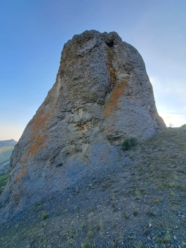 Гора Два брата