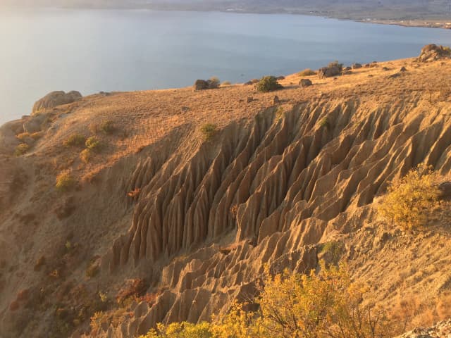 Скалы Кающиеся монахи