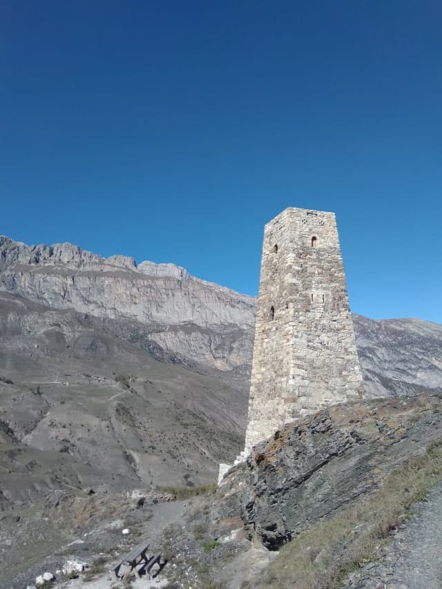 Башня Курта и Тага — фото изнутри