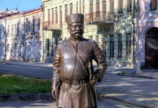 Памятник Городовому — что посмотреть