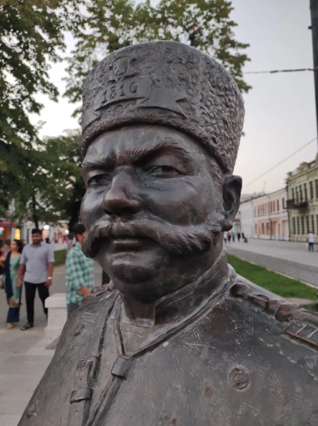 Памятник Городовому — панорама