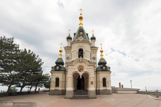 Форосская церковь (Храм Воскресения Христова) — окрестности