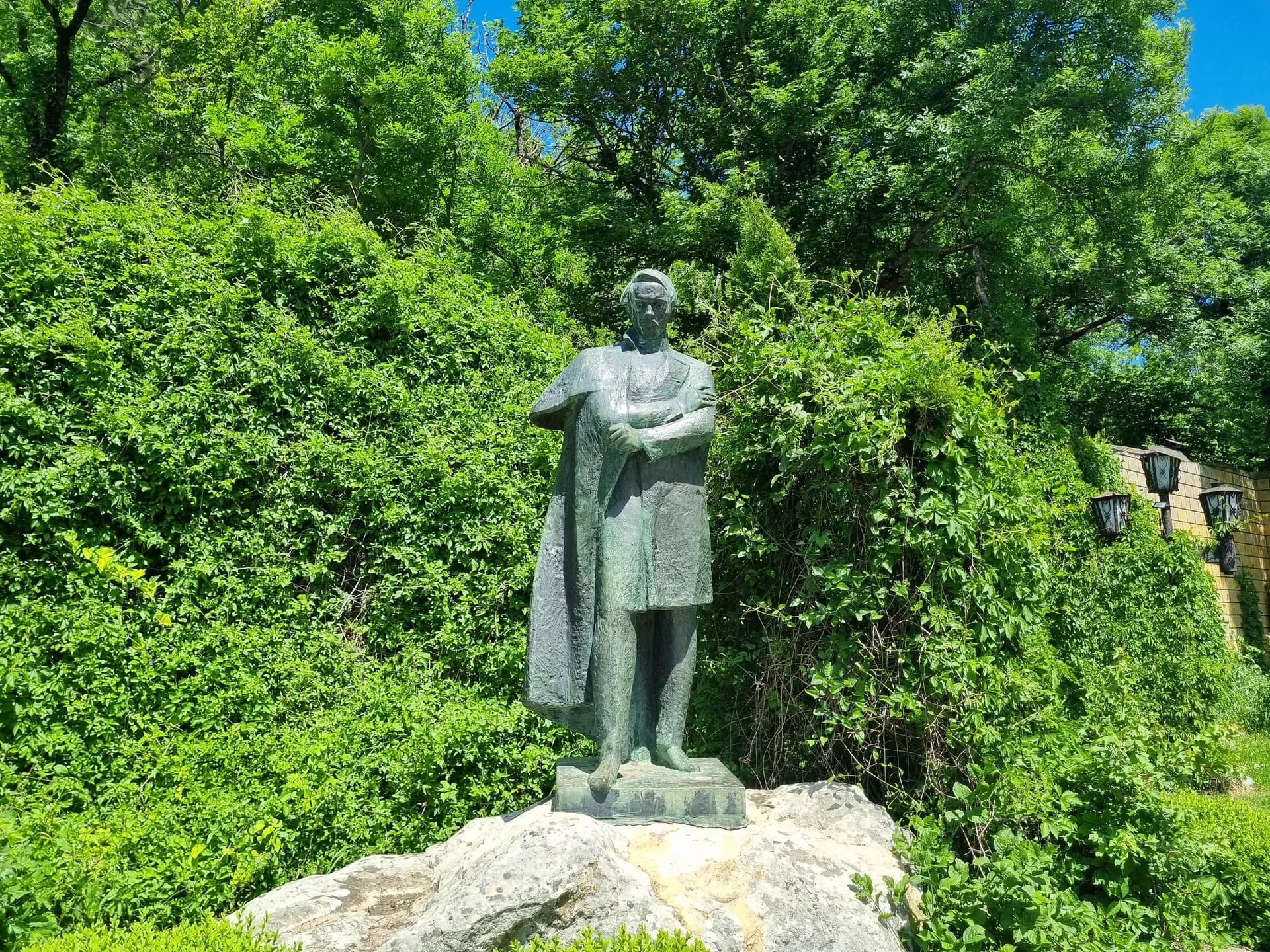 Памятник Лермонтову в Железноводске