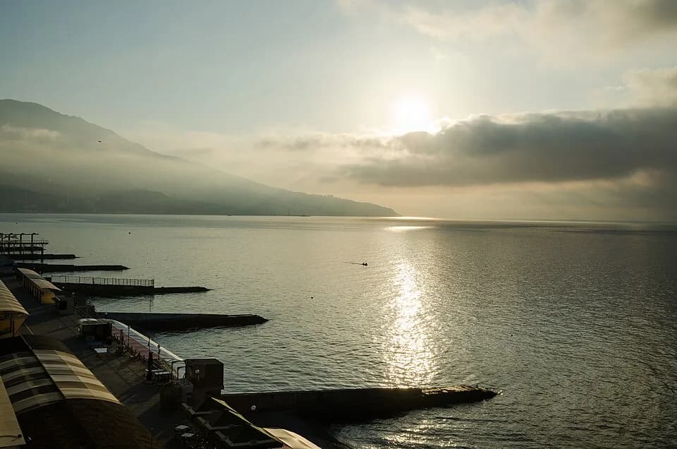 Алушта — рассвет
