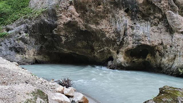 Чегем — каскад водопадов