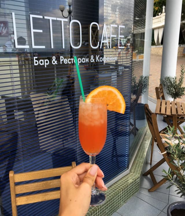 Letto Cafe
