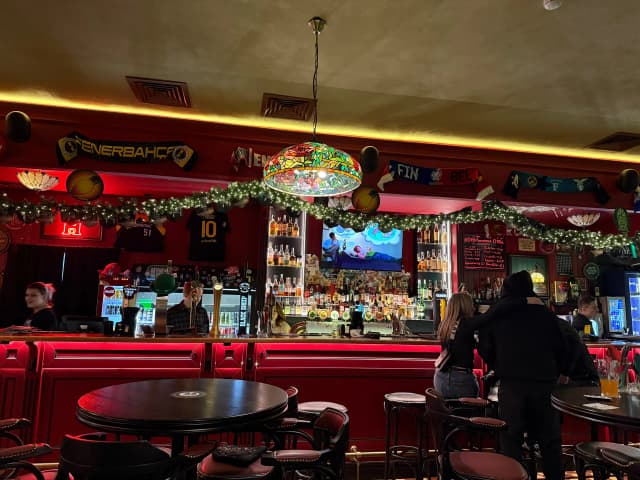 Harat’s pub