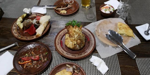 Restaurant Tauruh