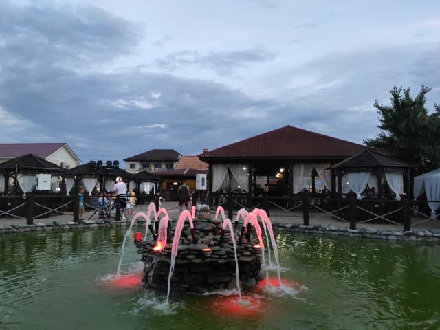 Сытный Дворик