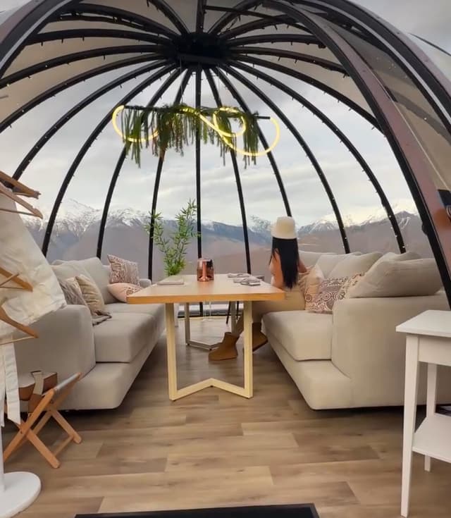 Capsula