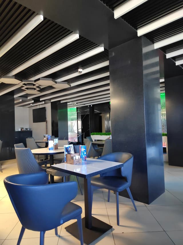 Исмо food court