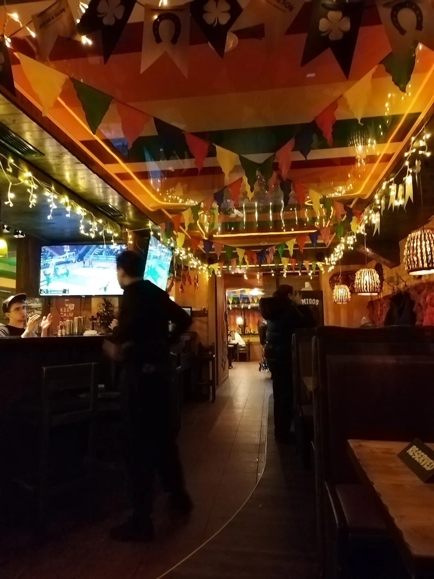 Amigos Bar&Grill